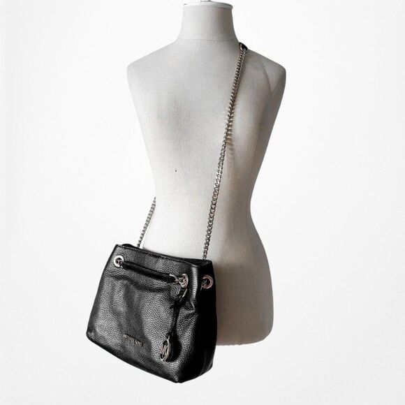 Michael Kors Gold Chain Hardware Medium Size Crossbody Leather Bag - Picture 4 of 6